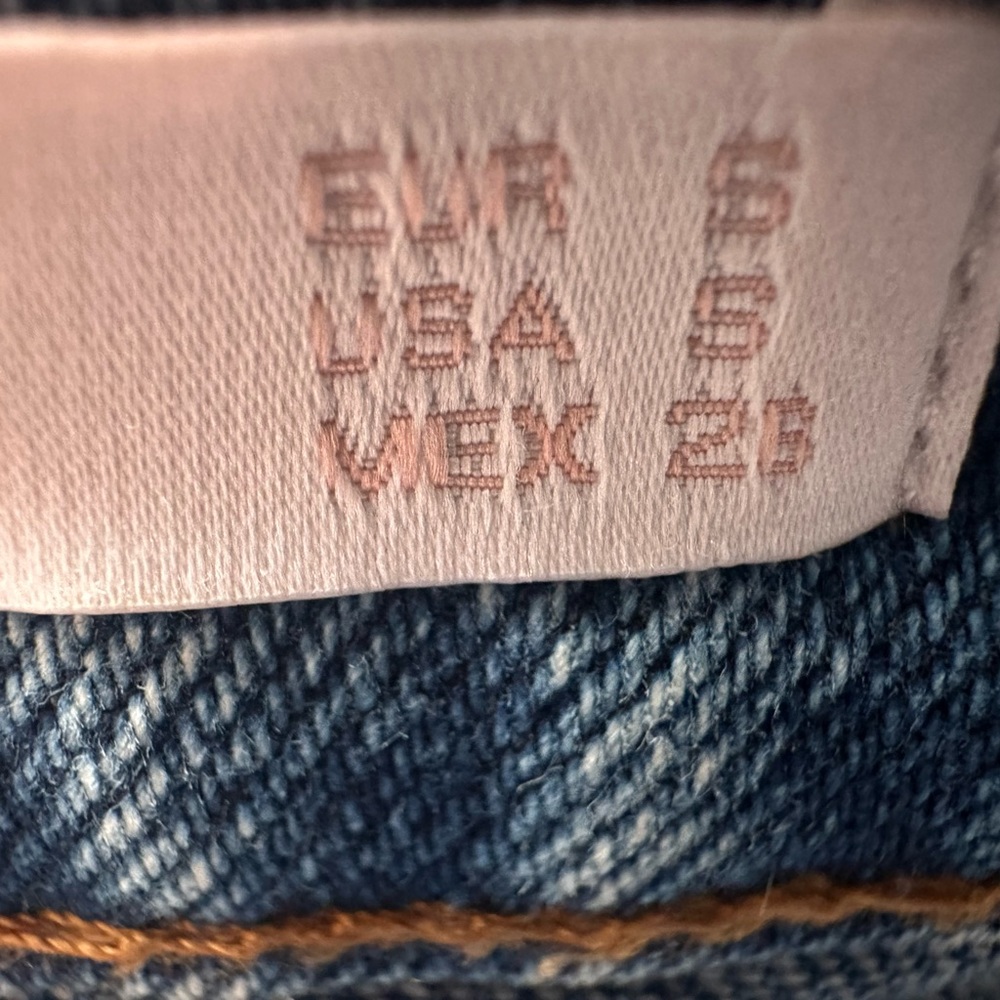 Zara Denim Skirt - Picture 5 of 6